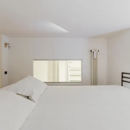 Modern With Mezzanine By Wonderful Italy Appartement